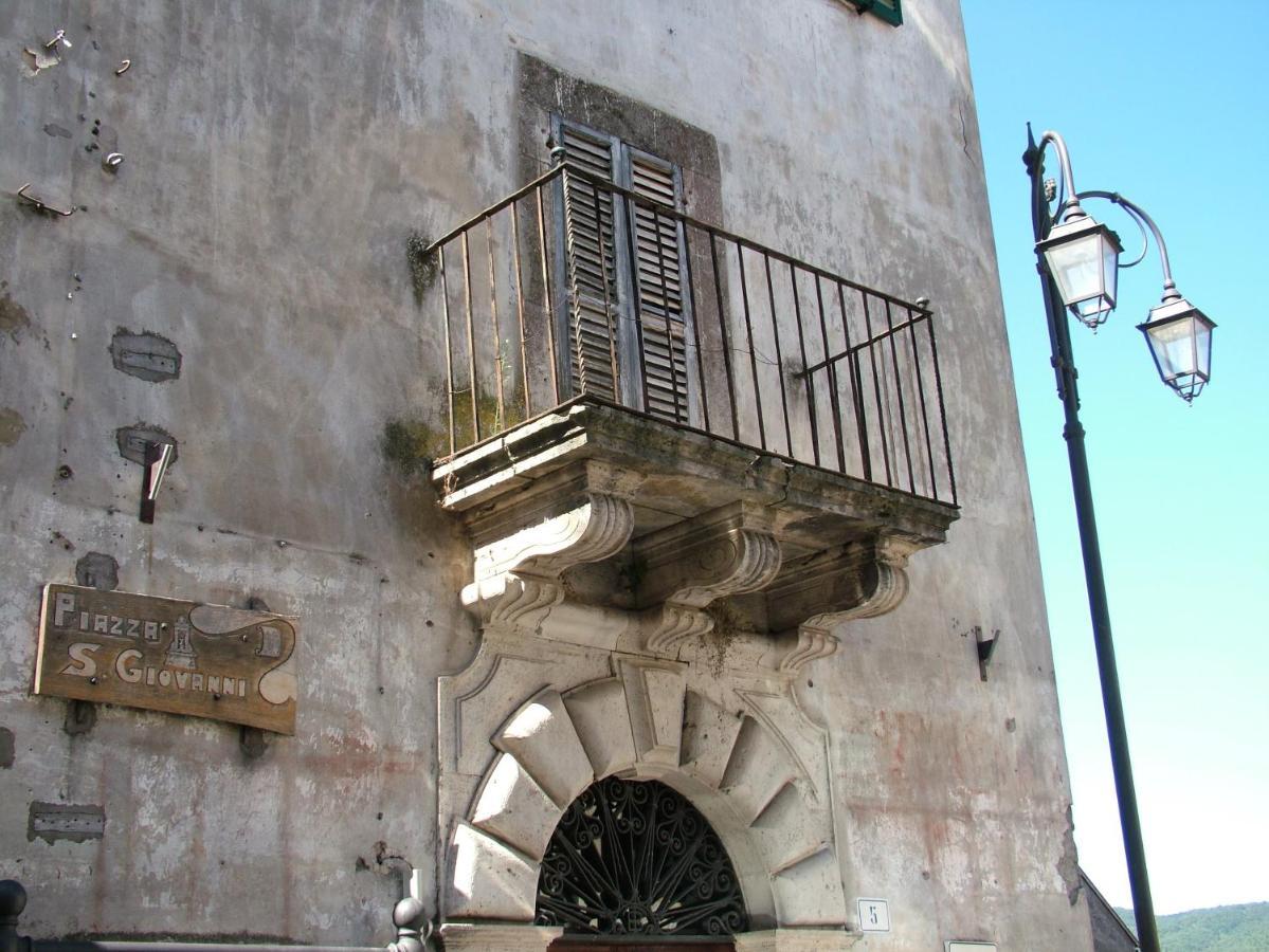Casa Matilda Casa Vacanze Castel di Tora Exterior foto